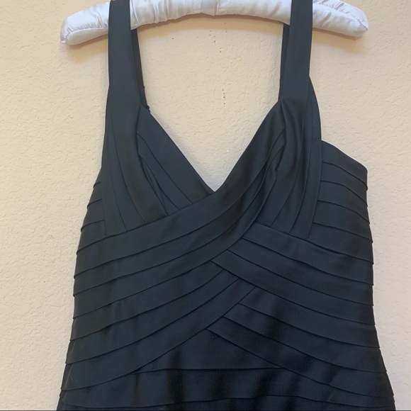 BCBGMaxAzria Black MITZI Pleated Dress NWOT Sz 10 - Picture 4 of 11